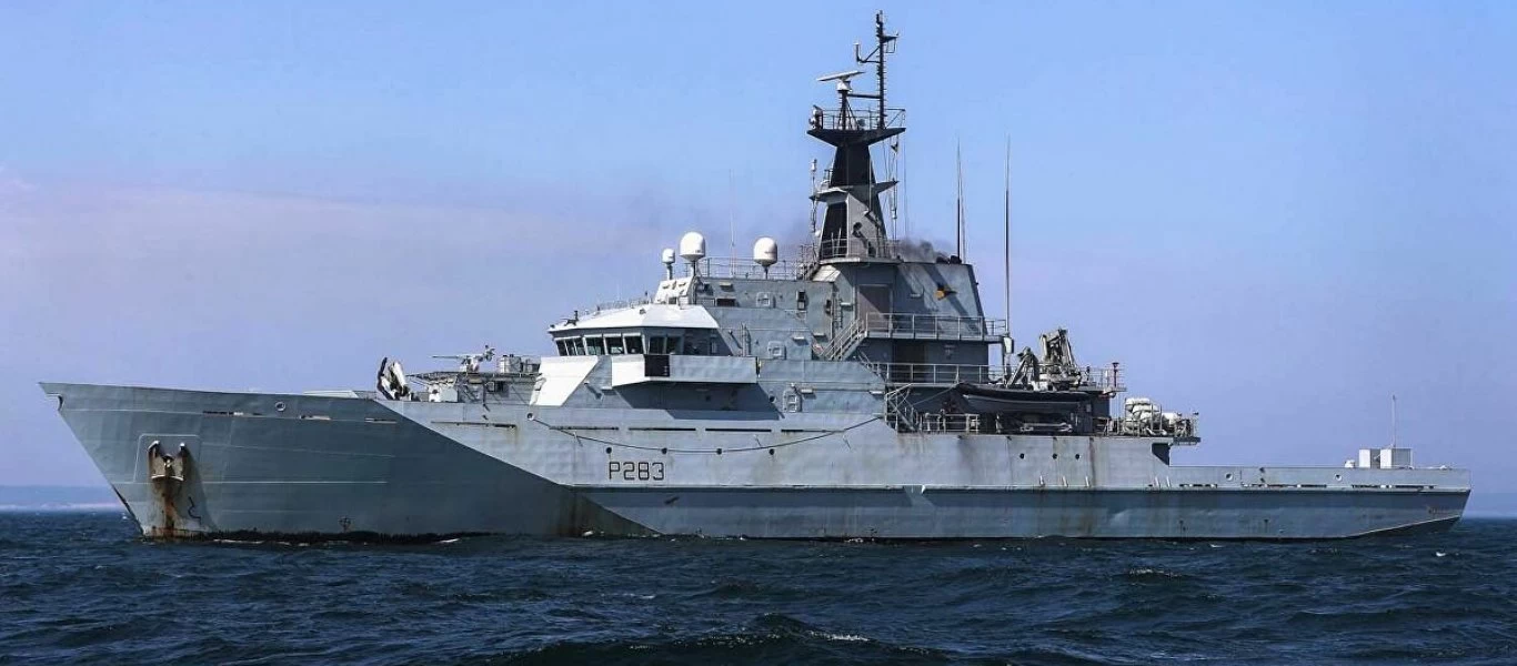 Διαδικτυακός «πόλεμος»: «Απειλούν» με έξοδο από το ΝΑΤΟ την Βρετανία - Είπε ότι θα υπερασπιστεί τα συμφέροντα της